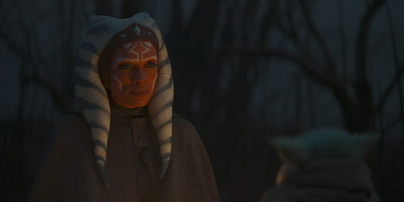 Ahsoka Tano looking pointedly at Baby Yoda