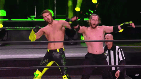 Young Bucks VS Hybrid2