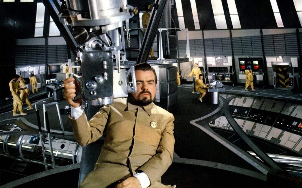 Hugo Drax Moonraker - Best Bond Scenes